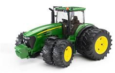 Detailansicht des Artikels: 34801291 - John Deere 7930 mit Zwillings