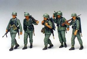 Detailansicht des Artikels: 300035184 - 1:35 WWII Fig.-Set MG-Trupp i